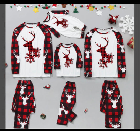 Red Deer Christmas Family Set